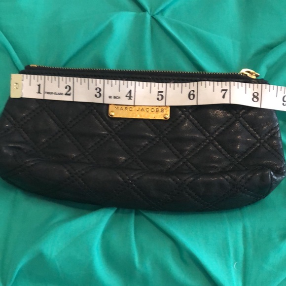 Marc Jacobs clutch - Picture 10 of 11